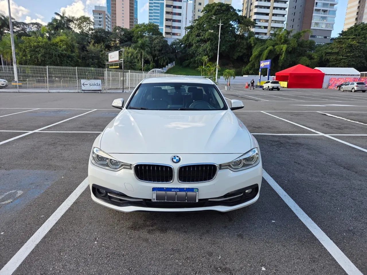 BMW 320I 2016