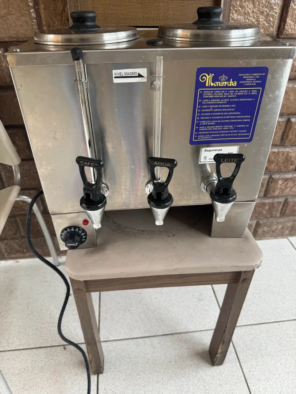 Máquina café Monarcha modelo M32DCL
