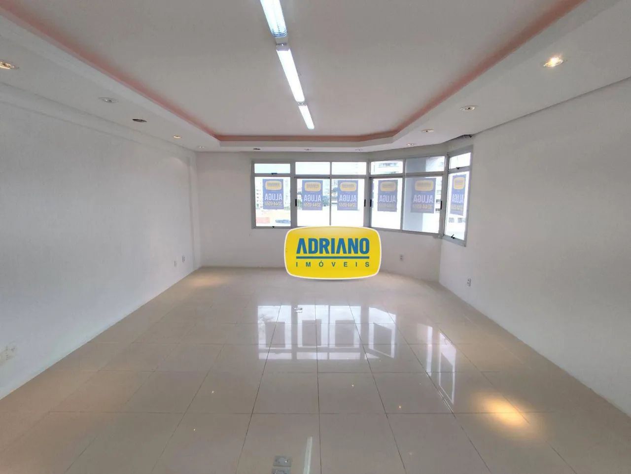 Sala para alugar, 40 m² por R$ 2.149,49/mês - Estreito - Florianópolis/SC - Foto 2