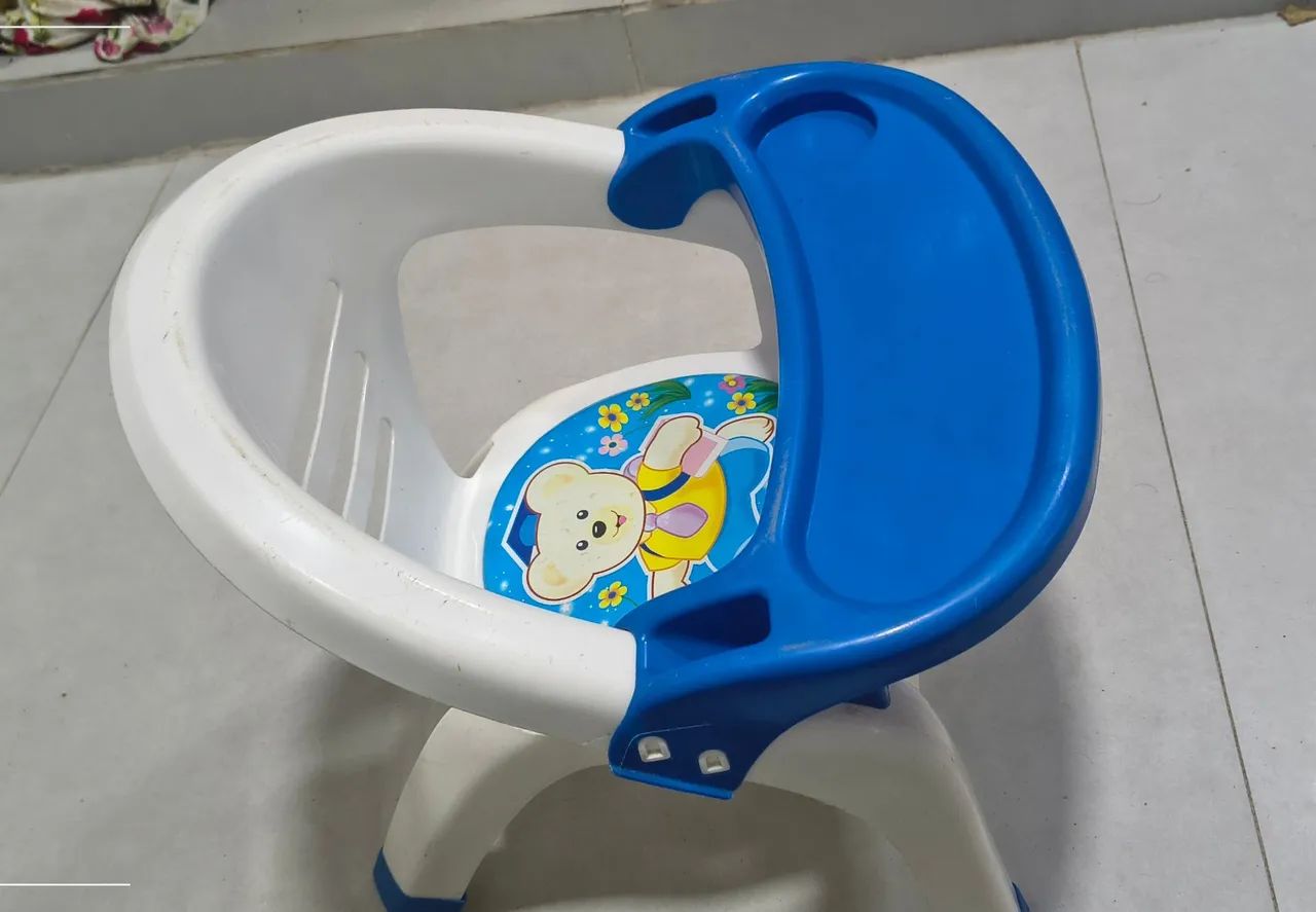 Cadeirinha de alimentação bebê  - Foto 2