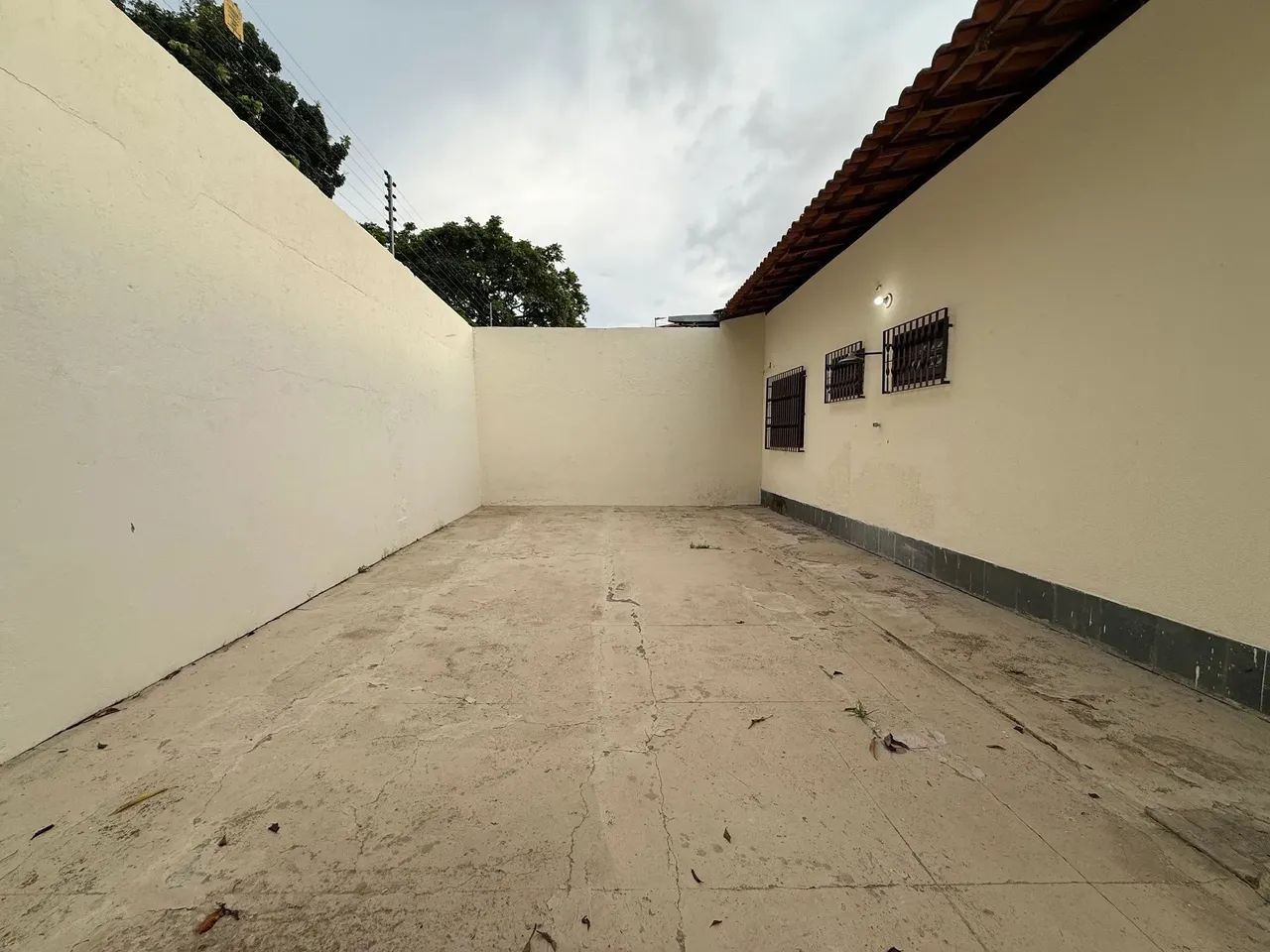 CASA EM CONCOMINIO NA RUA DO ARIRIZAL,3 QUARTOS SENDO 1 SUITE, VALOR: R$ 800.000,00 - Foto 12