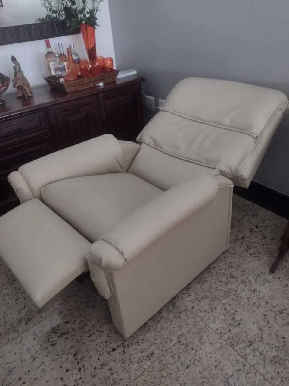 Poltrona pela metade do preço!