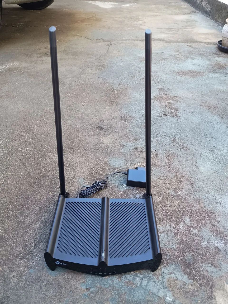Vendo roteador TP-Link quebra parede, funcionando. - Foto 4