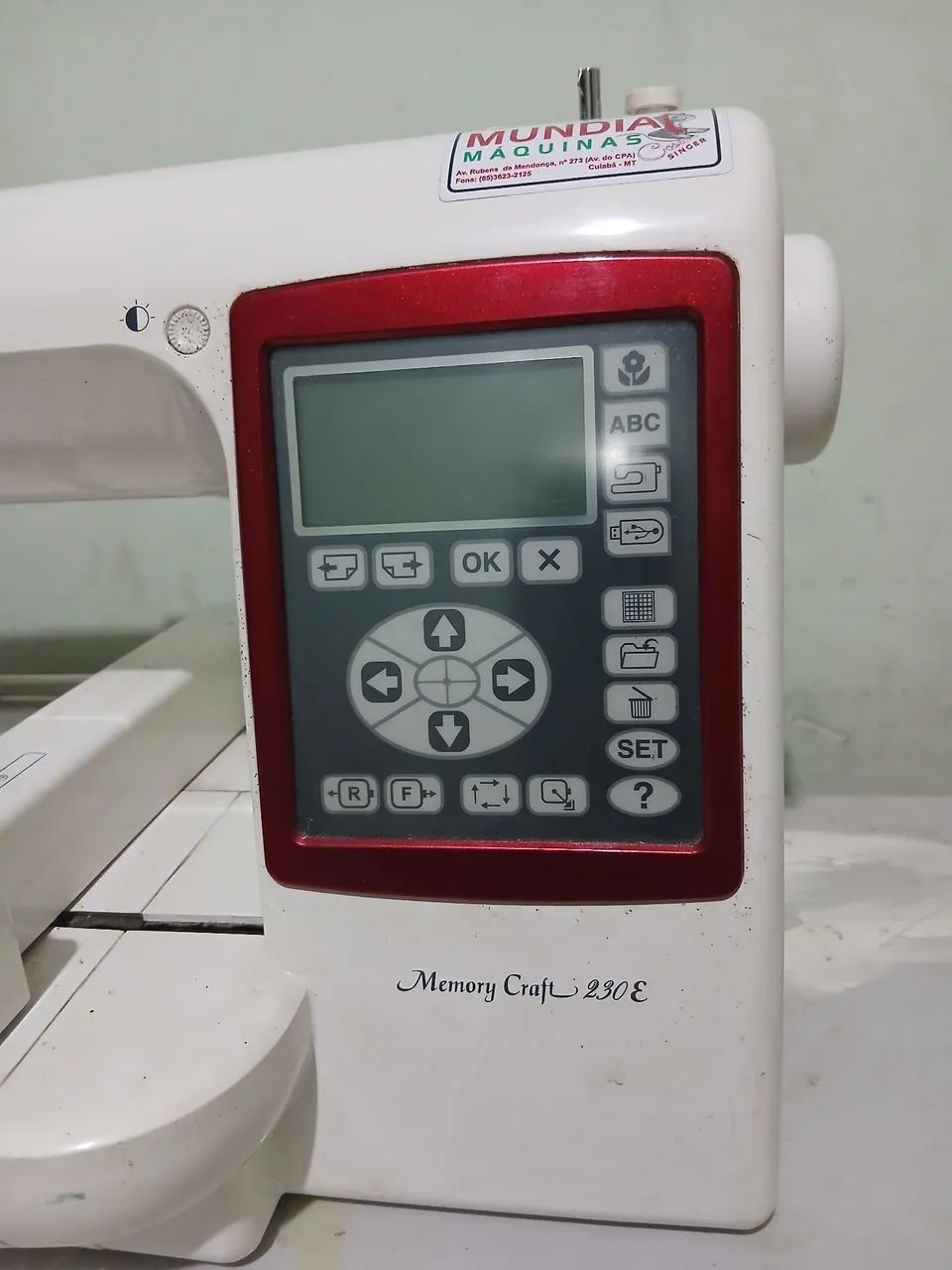 Máquina de bordar  - Foto 2