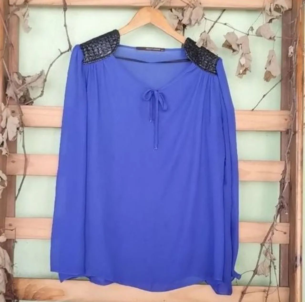 Blusa azul royal Renata Campos