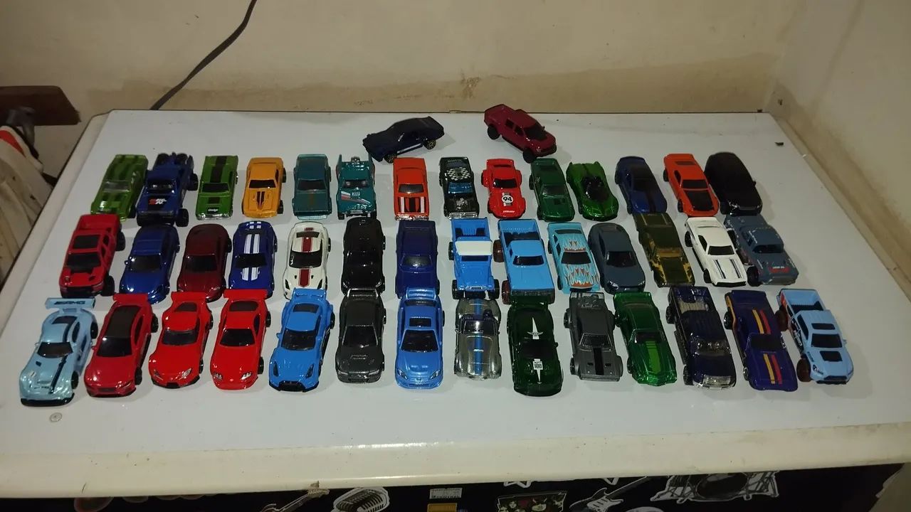 Miniaturas Hotwheels  - Foto 3