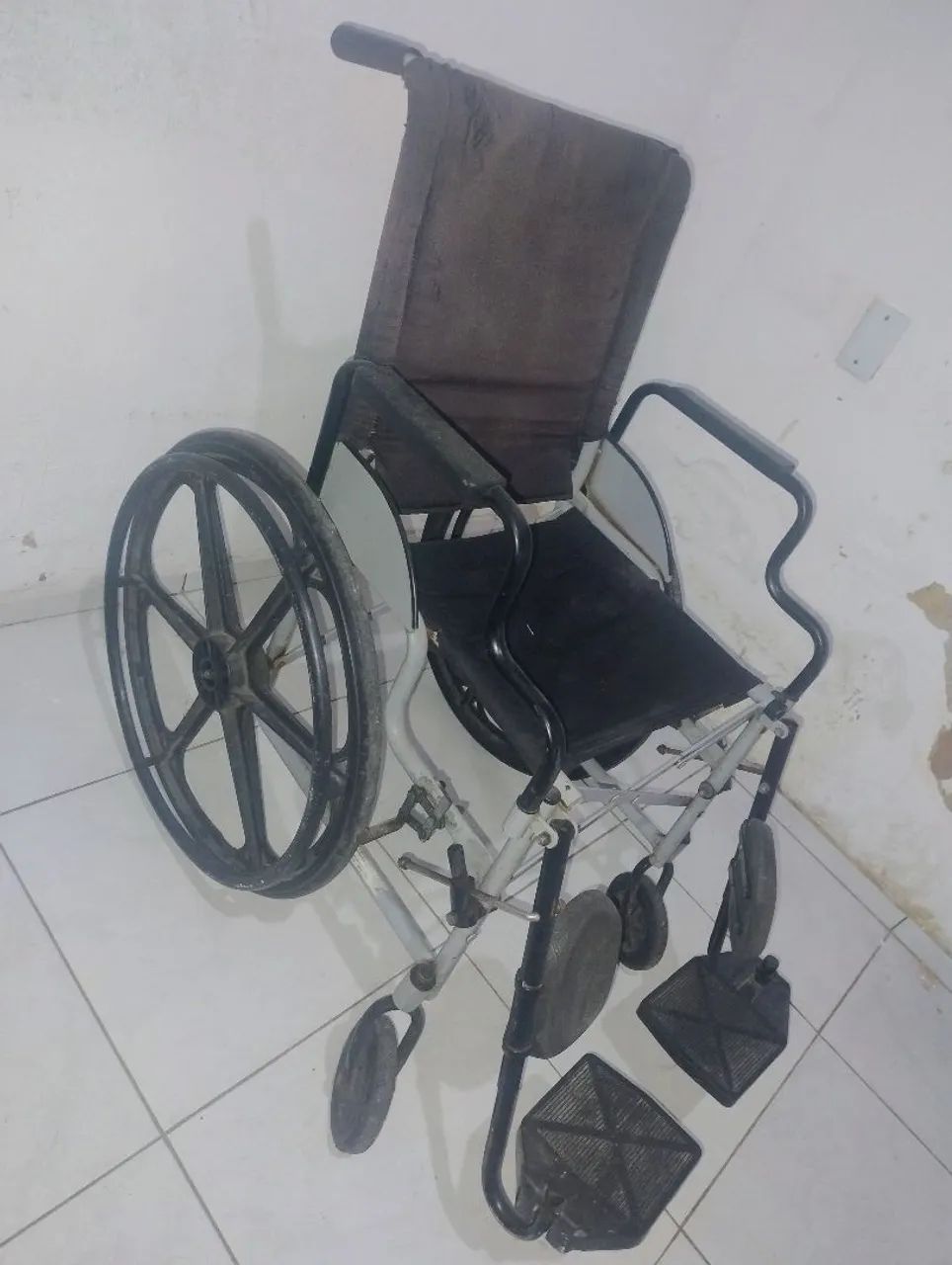 Cadeira de rodas  - Foto 3