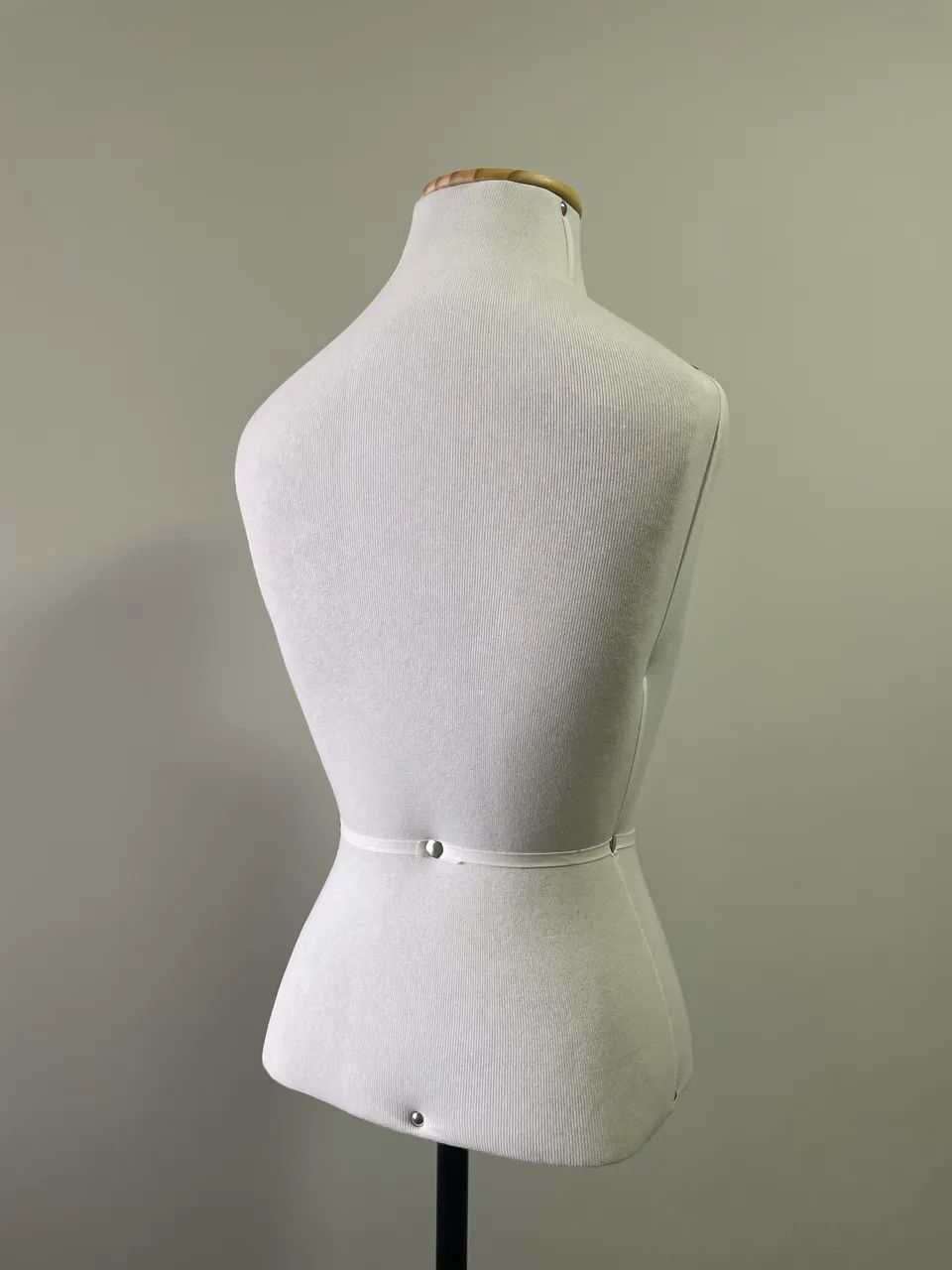 Manequim de costura branco tam 36 - Foto 2