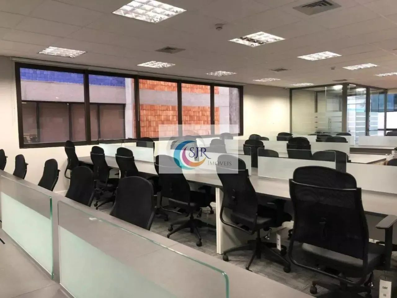 Conjunto para alugar MOBILIADO, 251 m² - Vila Olímpia - São Paulo/SP