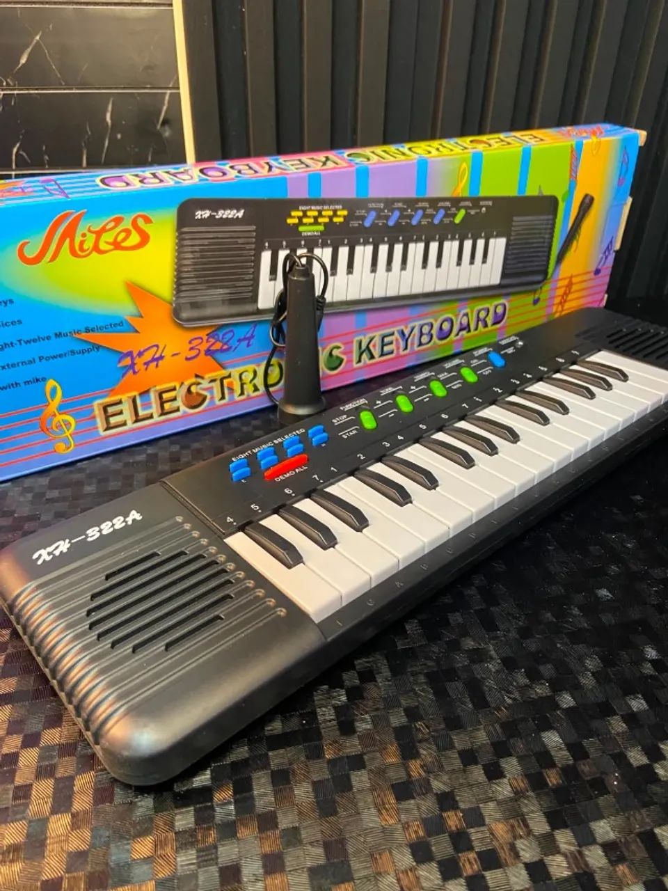 Teclado Infantil Musical 32 Teclas Keys Com Microfone - Foto 2