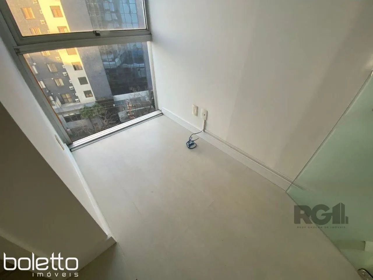 EXCELENTE SALA COMERCIAL, MOINHOS DE VENTO - Foto 3