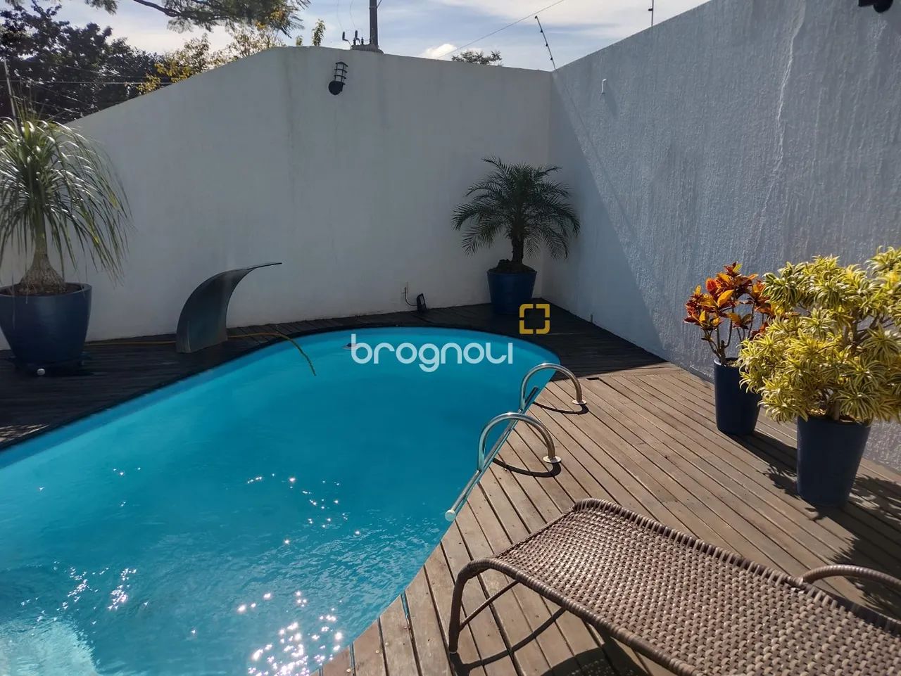 Casa com 4 quartos, suíte com closet, piscina e vista mar permanente, Saco dos Limões/Flor - Foto 3