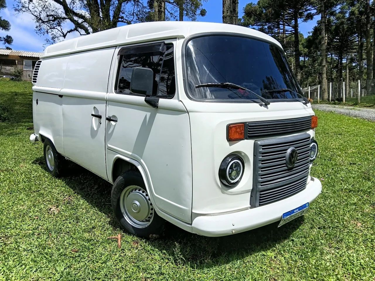 Volkswagen Kombi FURGÃO 2010