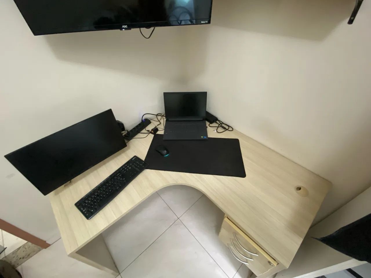 Mesa de escritório em L - Foto 3