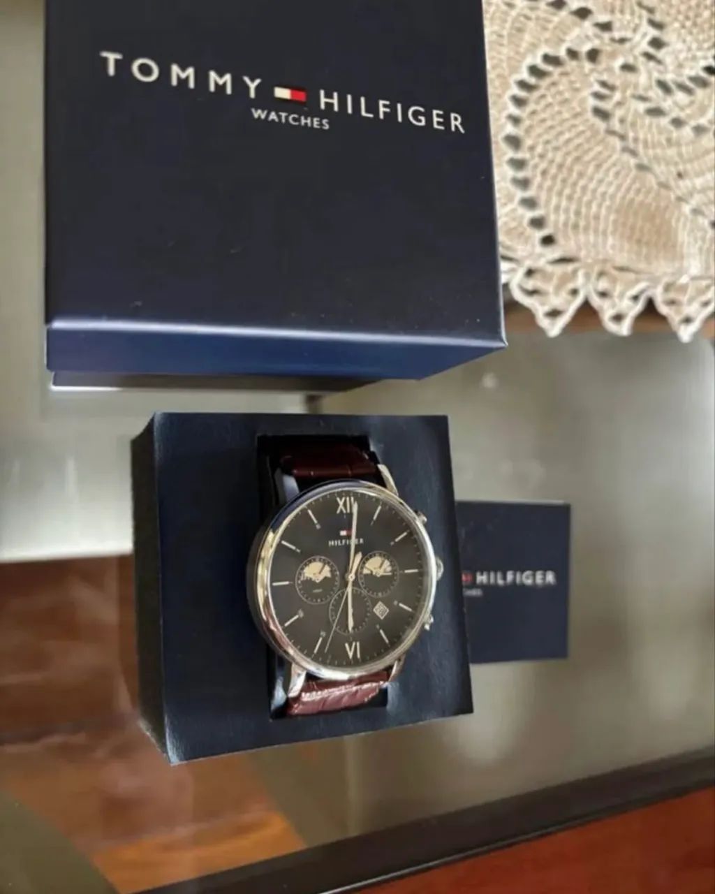 Relógio tommy hilfiger azul  - Foto 2