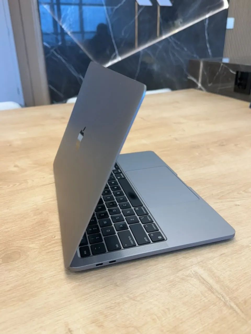 MacBook Pro M1 13