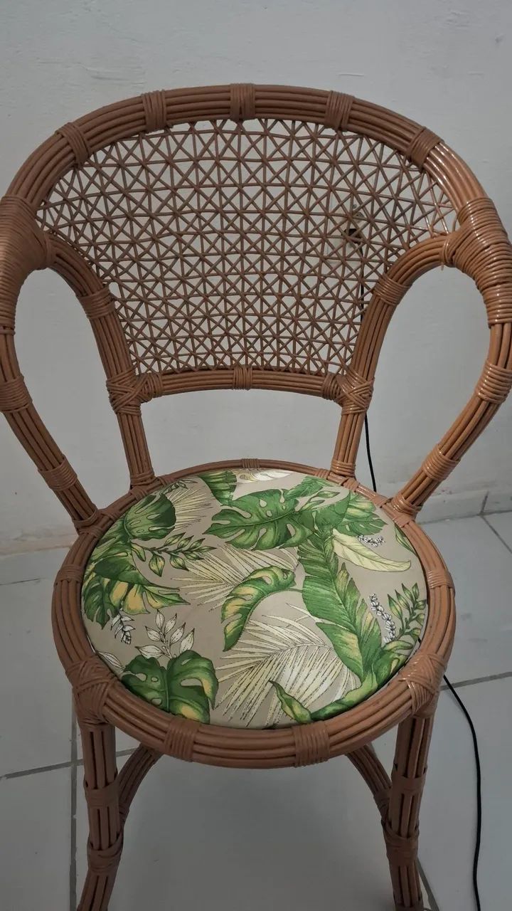 CONJUNTO DUAS CADEIRAS DE ÁREA