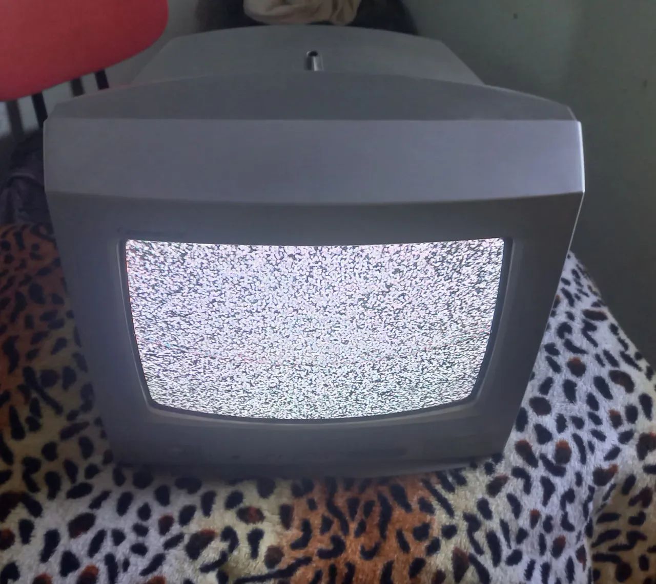TV  - Foto 3