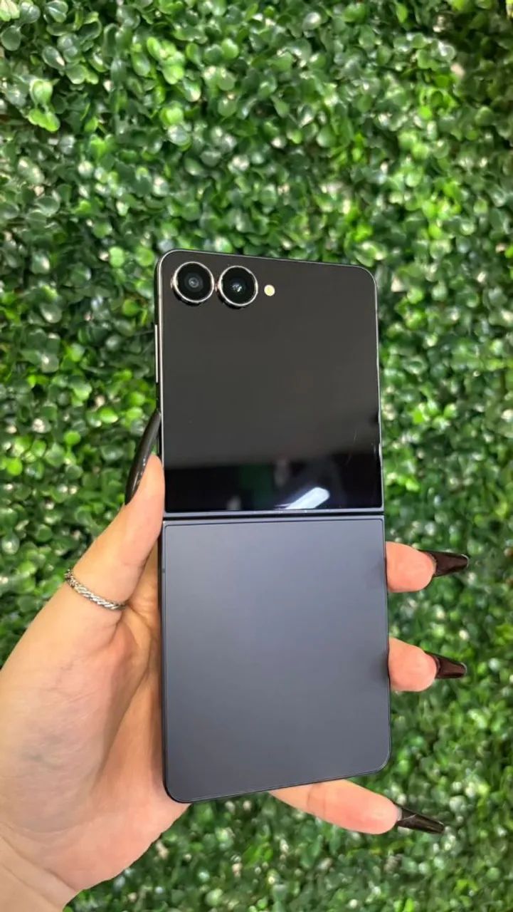 Galaxy z flip 7 - 256gb - Foto 2