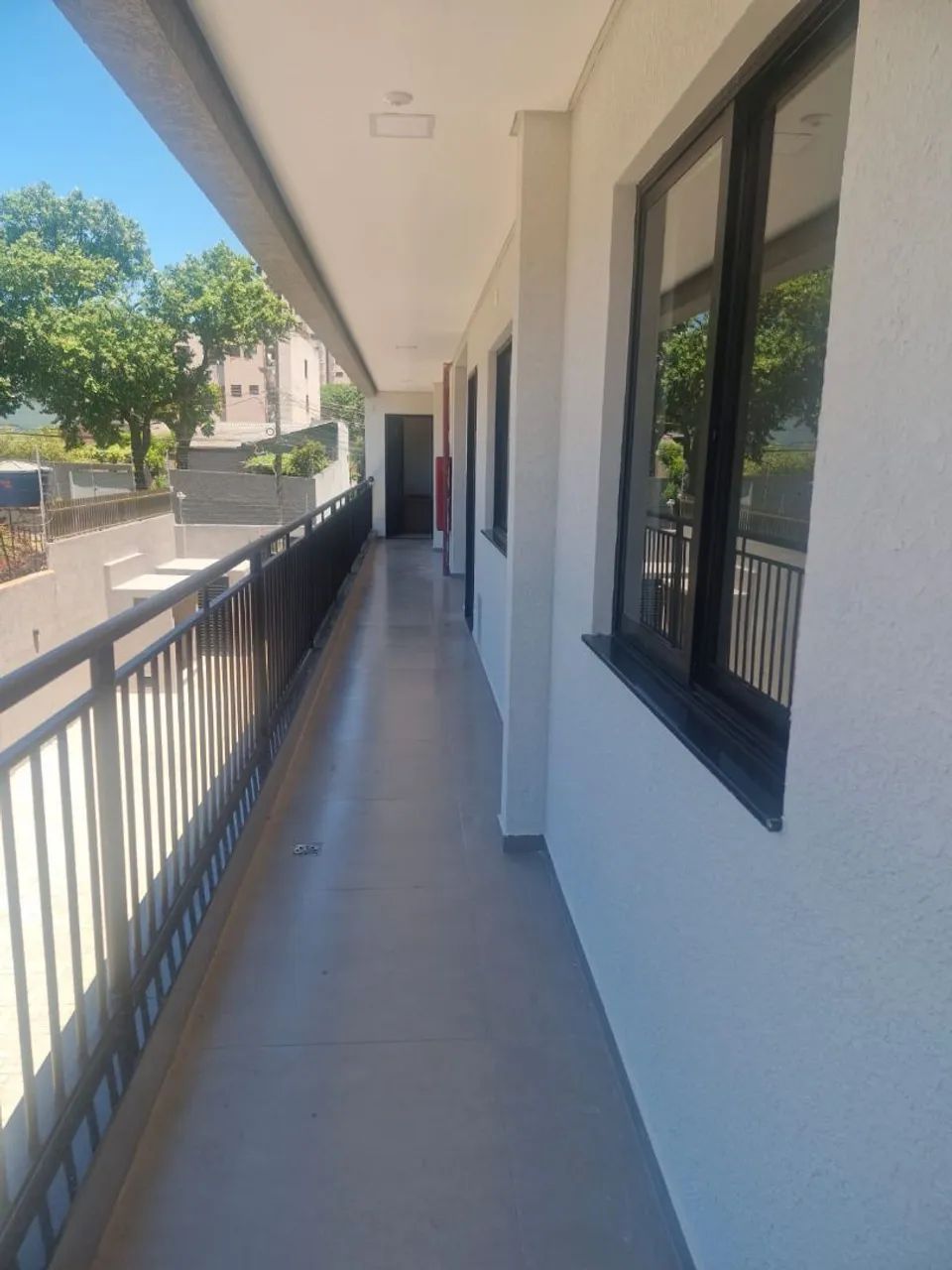 Alugo apartamento 