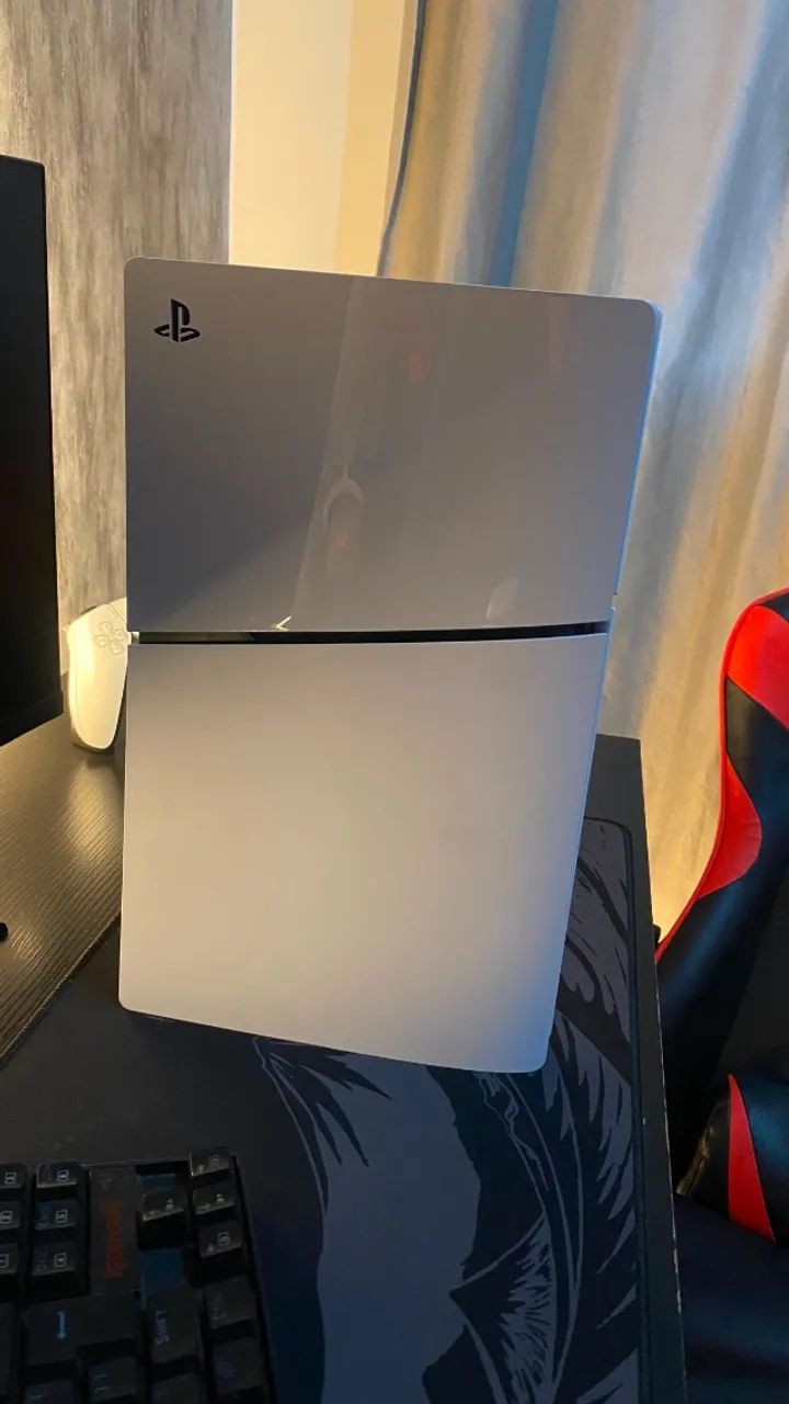 PS5 Slim com controle + 2 jogos - Foto 3