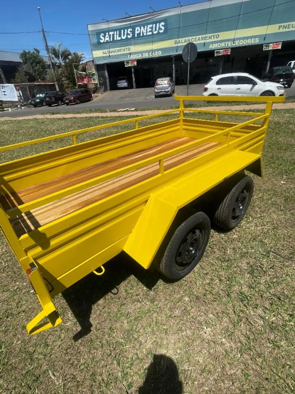 Carretinha 2.50 x 1.20 Solução para Transporte de Cargas - Reboque