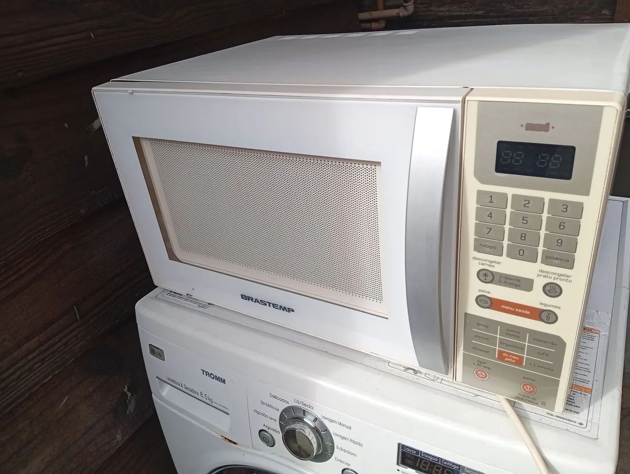 Microondas Brastemp 30 litros funcionando perfeitamente 