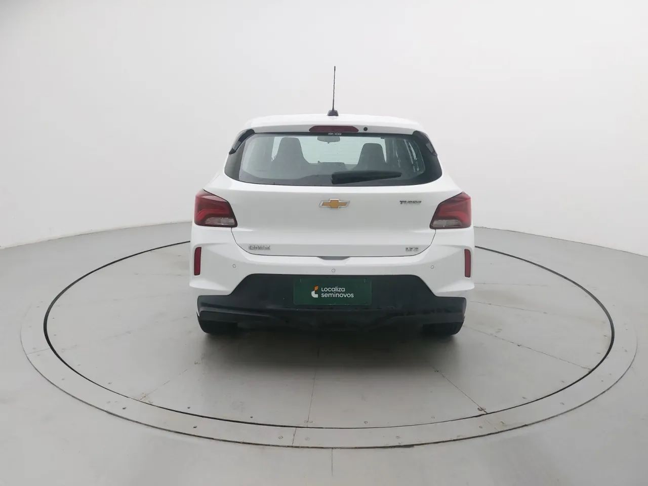 Chevrolet Onix Hatch LTZ 1.0 12V TB Flex Aut. 5P, foto 4 de 18