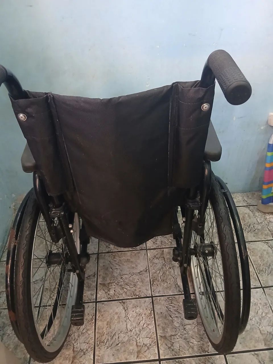 Cadeira de rodas - Foto 2