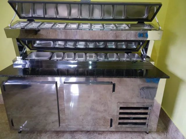 Balcão para pizzaria com freezer e condimentador,para o preparo de pizzas - Foto 2