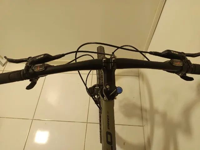 Bicicleta aro 21 Shimano - Foto 2
