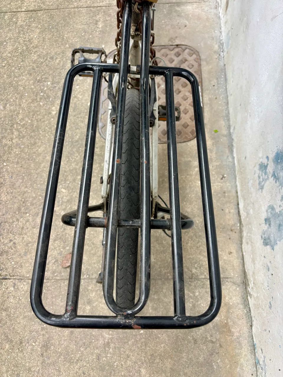 Bicicleta de alumínio. Aro 26 - Foto 4