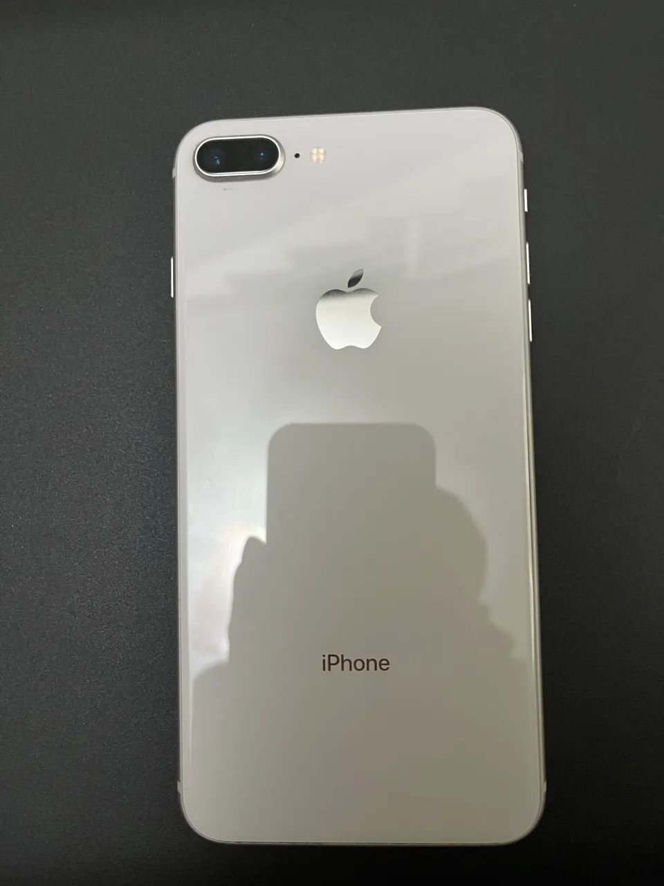 iPhone 8 Plus Silver 64GB - Com Caixa, Fonte e Cabo Original + Capa - Foto 3