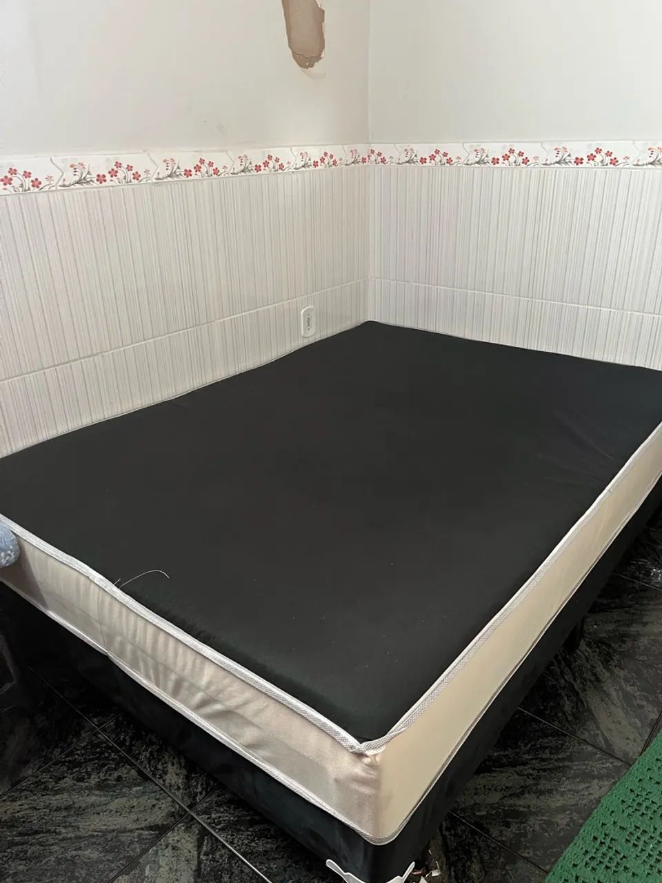 VENDE-SE CAMA 