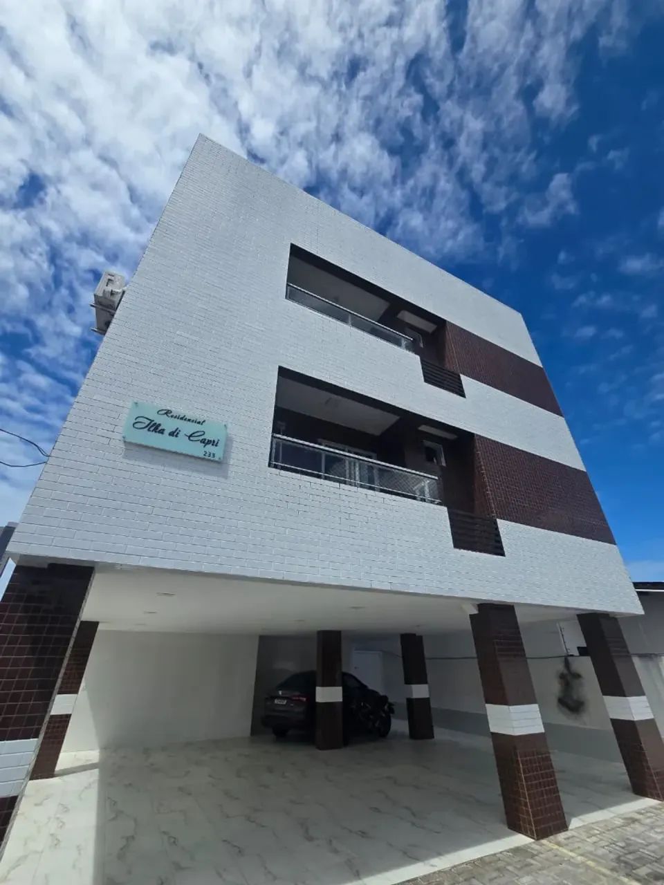 Apartamento no Miramar com 3 Quartos sendo 1 Suíte