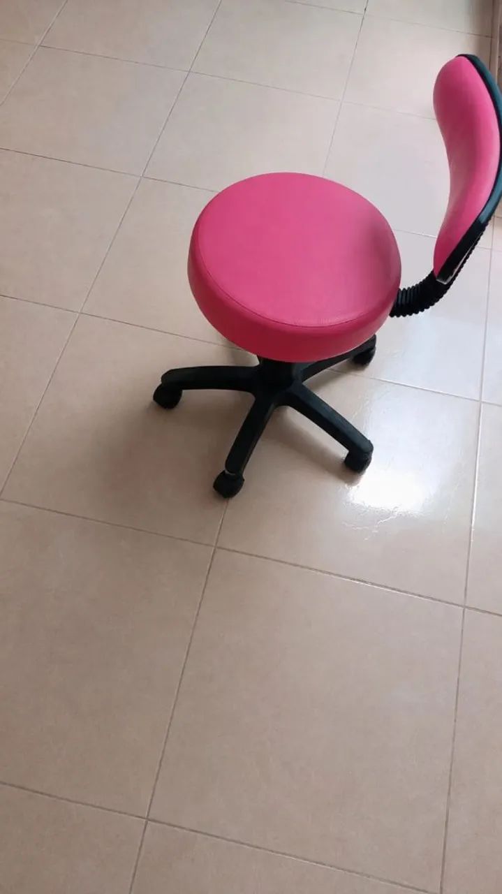 Mocho estética e travesseiro  - Foto 4