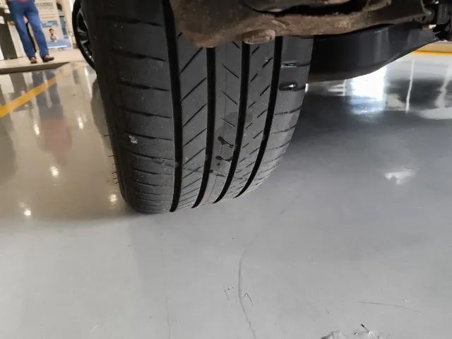 Lexus UX-300h 2.0 16V Aut. (Híbrido), foto 15 de 20