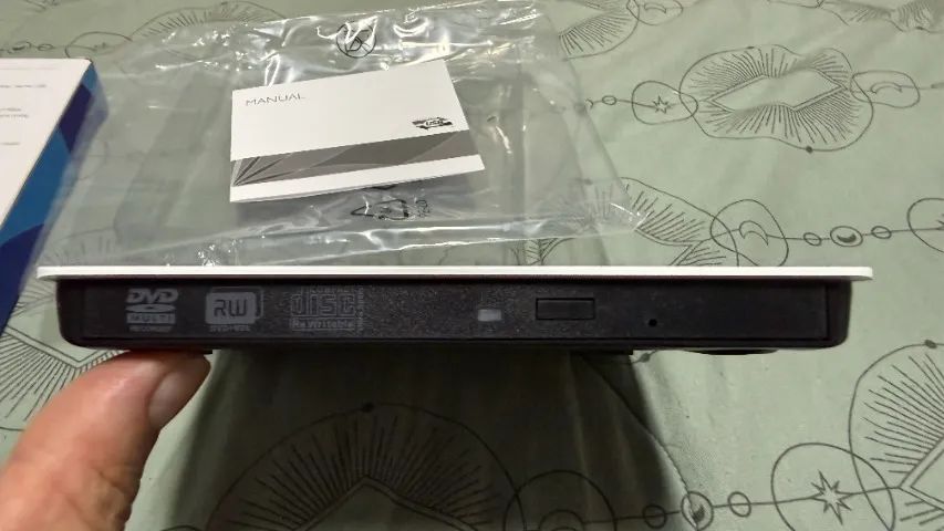 Gravador e leitor de DVD/CD Externo USB-A e C (Novíssimo) - Foto 3