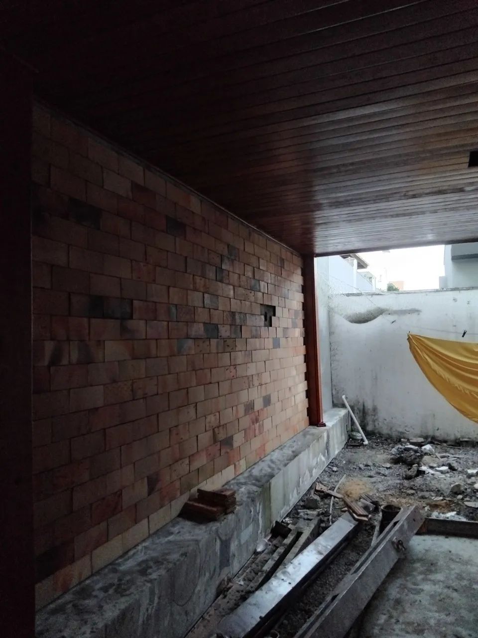 Trabalho com reforma e pintura 