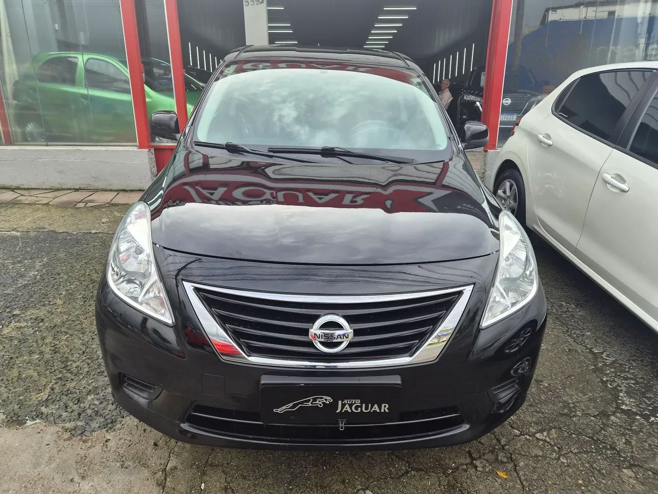 Nissan Versa 1.6 16V FLEX SV 4P MANUAL 2014