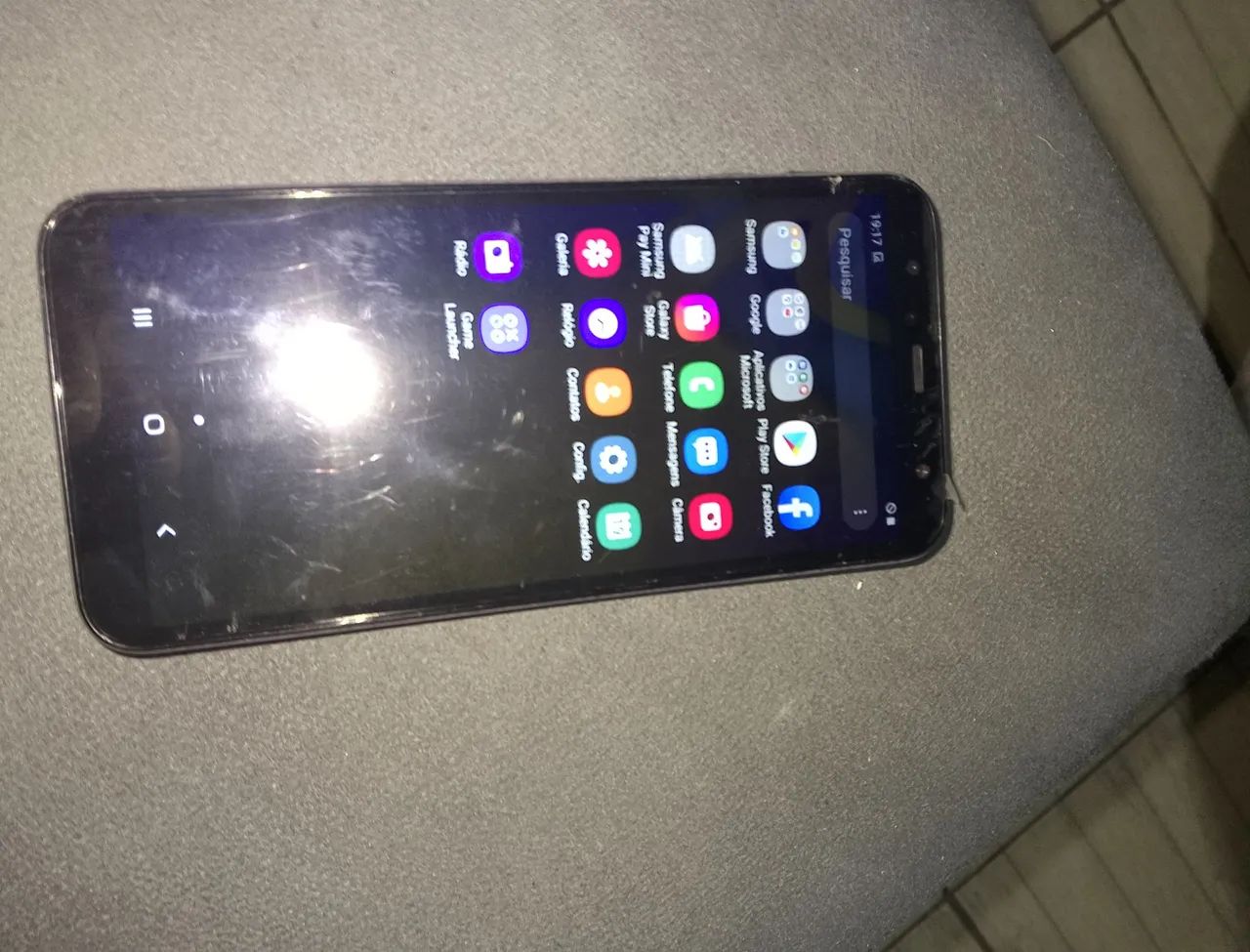 celular Samsung J6+ - Foto 3