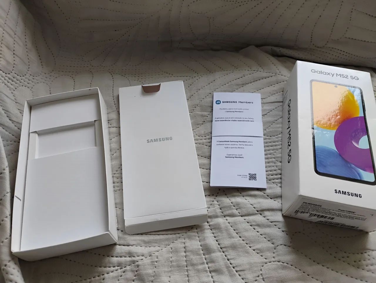 Vendo caixa e manuais Edge 20 e Samsung M52 - Foto 4