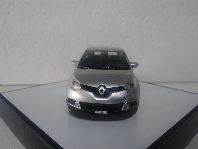 Miniatura Renault Captur 1/43  - Foto 3