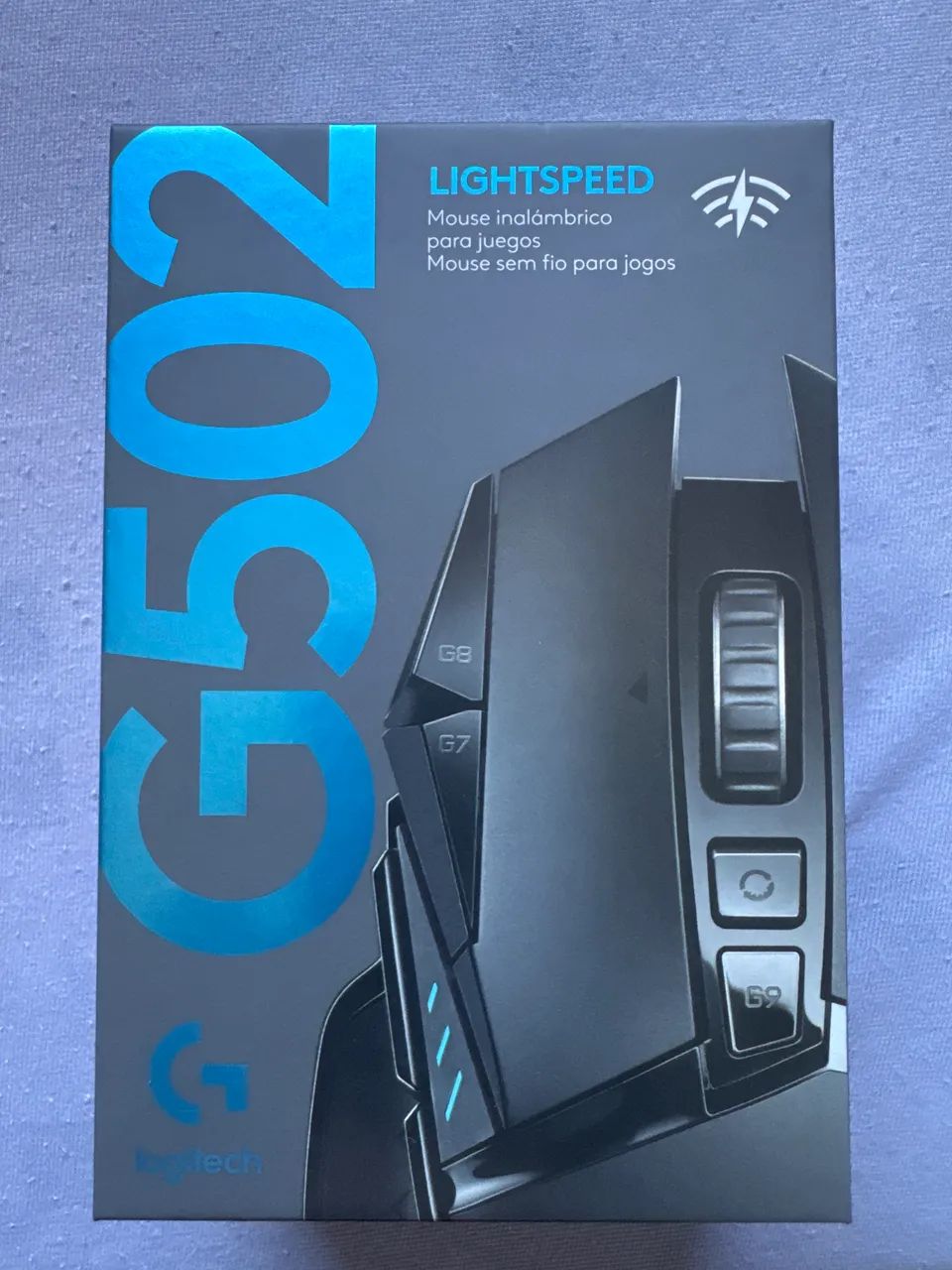 G502 logitech mouse lacrado