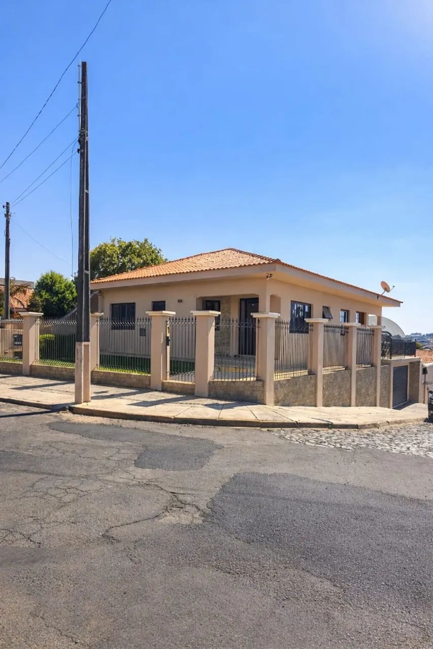 Foto - Ponta Grossa - Orfãs