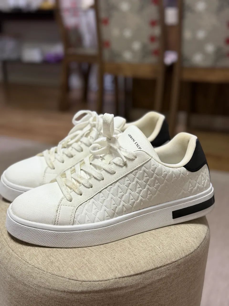 Tênis armani exchange  textura Saffiano  - Foto 4
