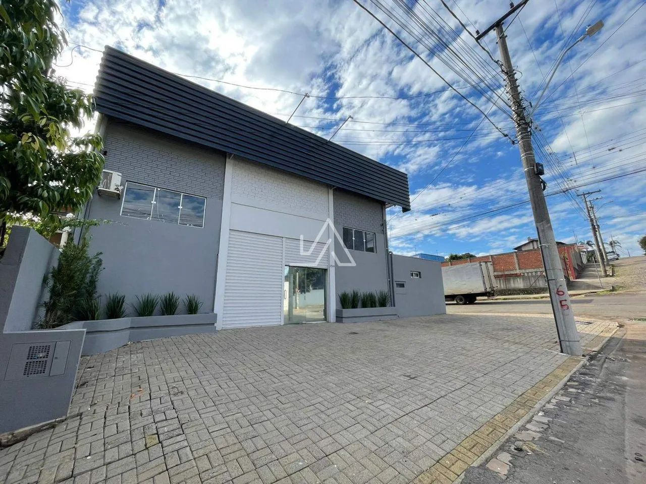 PAVILHÃO NO CENTRO - Foto 2