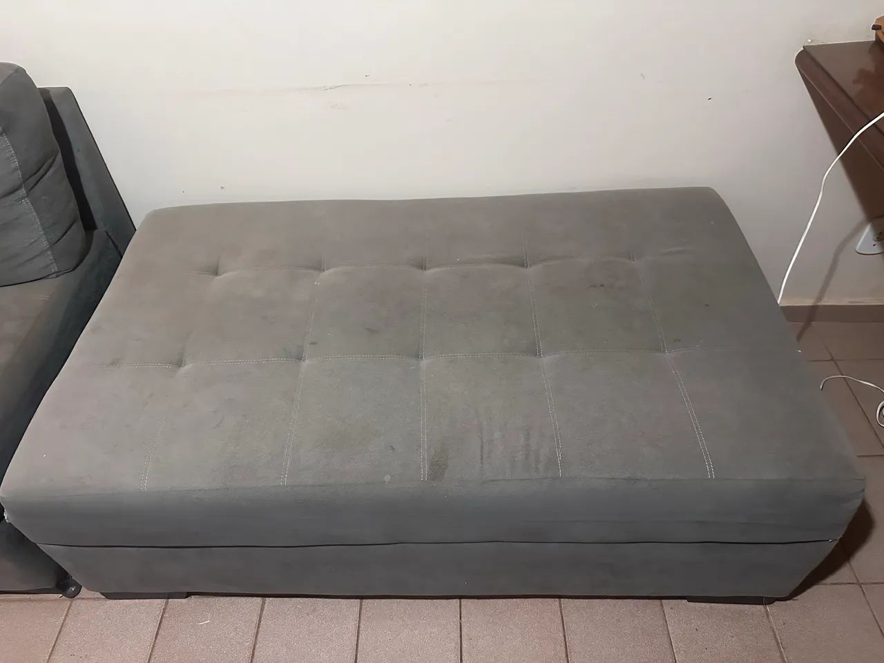 Conjunto sofá em L com ilha - Foto 4