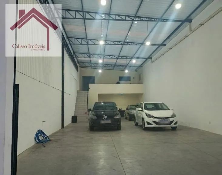 Galpão para Locação em Vila Barcelona, Sorocaba - 200m²