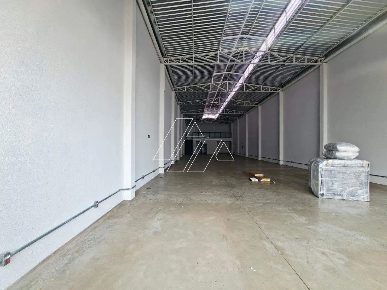 Barracão Comercial  350 m²  Locação  Próximo ao Centro  Marília/SP - Foto 4